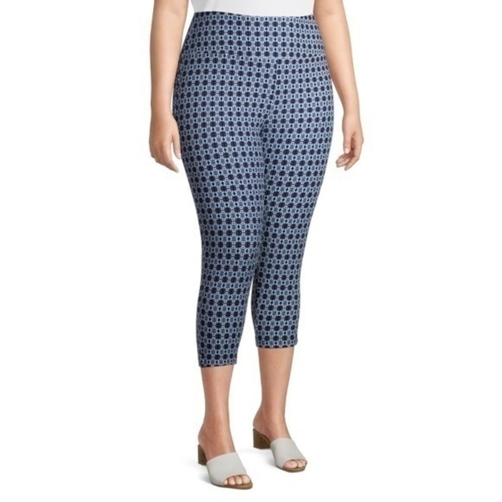 Capri Leggings - Picture 3 of 5
